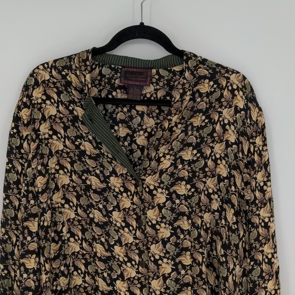 April Cornell 2 Piece Shirt Size Large Skirt Size Medium Black Floral‎ Set - Picture 3 of 15